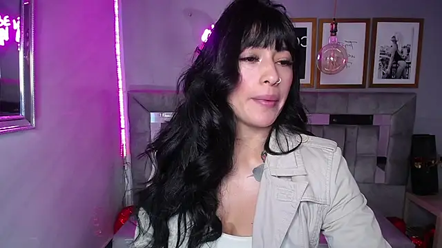 Snapshot of Isabella_Collen_v chatting on March 2025 12:37:01 PM Isabella Collen v online show from March 2025 12:37:01 PM