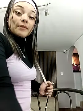 ChloeAllennn online show from April 2026 11:31:01 AM