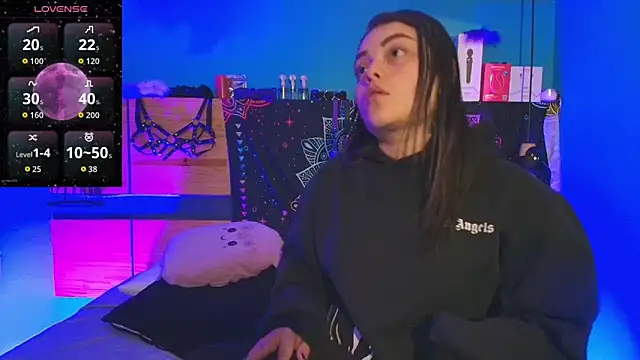ChloeAllennn online show from June 2026 10:41:01 AM