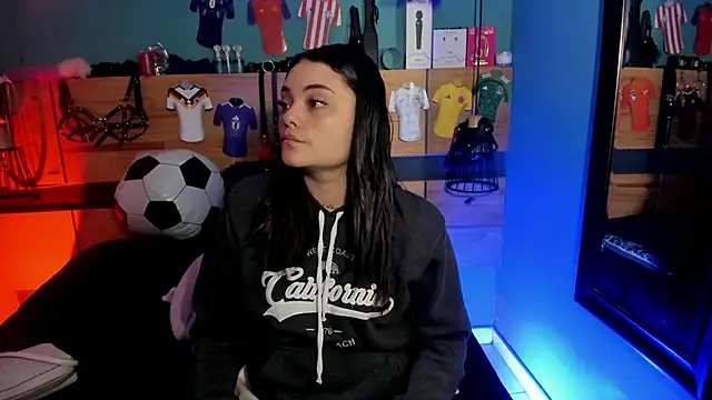 ChloeAllennn online show from June 2026 11:37:01 AM