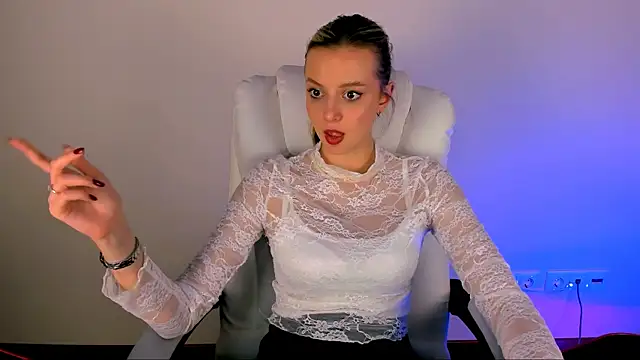 Snapshot of melissa_richardson chatting on March 2025 11:01:02 PM melissa richardson online show from March 2025 11:01:02 PM