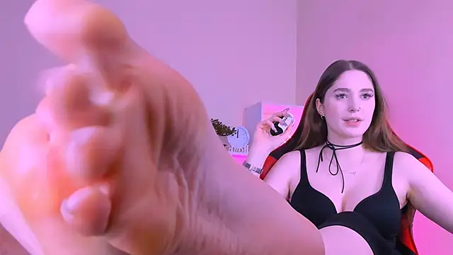 Snapshot of hazel_sullivan chatting on October 2025 12:23:02 PM hazel sullivan online show from October 2025 12:23:02 PM