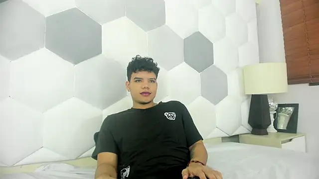Snapshot of Axel_Forte chatting on April 2026 02:03:02 PM Axel Forte online show from April 2026 02:03:02 PM