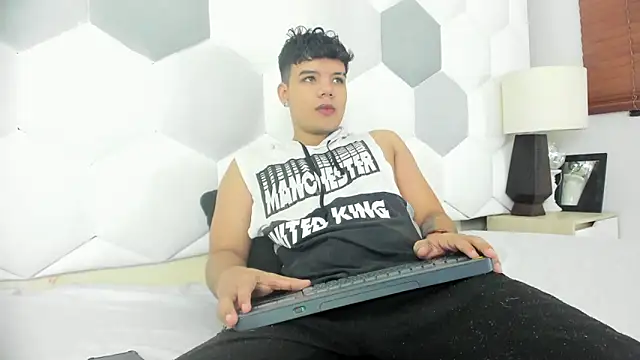 Snapshot of Axel_Forte chatting on April 2026 01:27:01 PM Axel Forte online show from April 2026 01:27:01 PM