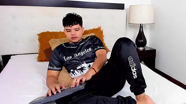 Snapshot of Axel_Forte chatting on May 2026 01:40:01 PM Axel Forte online show from May 2026 01:40:01 PM