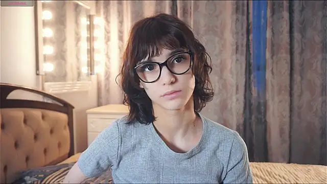 Snapshot of SibleyBurner chatting on January 2026 05:56:01 AM SibleyBurner online show from January 2026 05:56:01 AM