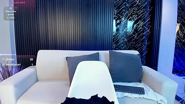 Ivaannaa  online show from February 2026 12:26:01 PM