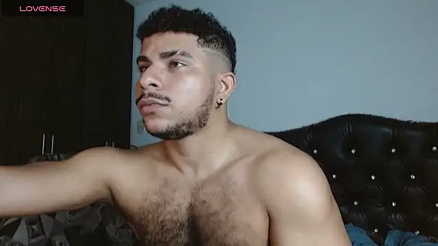 Snapshot of Javier_Hot27 chatting on February 2026 03:00:01 PM Javier Hot27 online show from February 2026 03:00:01 PM