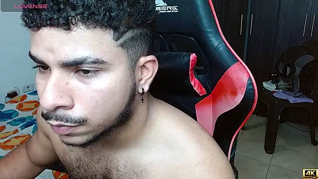 Snapshot of Javier_Hot27 chatting on March 2026 03:11:01 PM Javier Hot27 online show from March 2026 03:11:01 PM