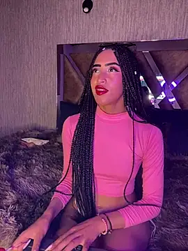 Snapshot of MichelleDiaz_Pink chatting on March 2025 12:19:02 AM MichelleDiaz Pink online show from March 2025 12:19:02 AM