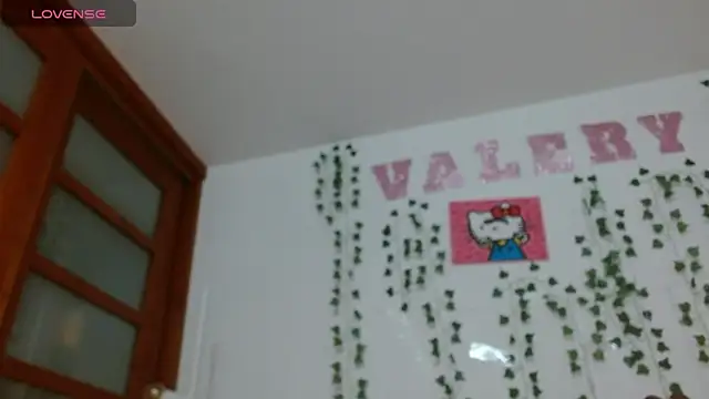 Snapshot of hellokitty__valery chatting on April 2026 12:50:02 AM hellokitty valery online show from April 2026 12:50:02 AM