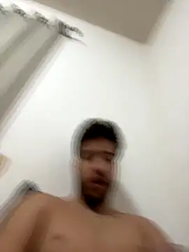 Snapshot of zJaulin chatting on December 2025 05:00:01 PM zJaulin online show from December 2025 05:00:01 PM