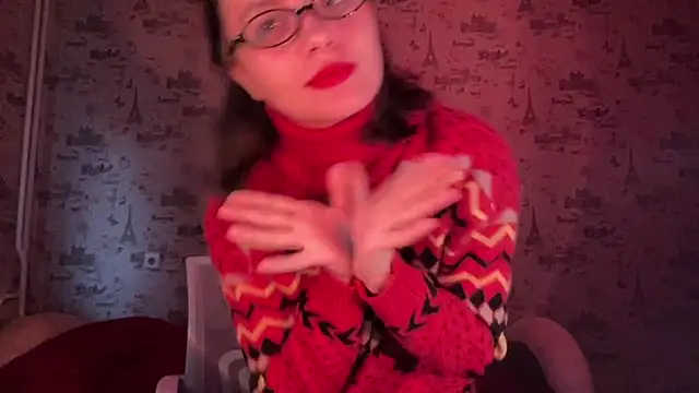 Snapshot of Just_Scarlet_ chatting on September 2025 10:37:01 AM Just Scarlet online show from September 2025 10:37:01 AM