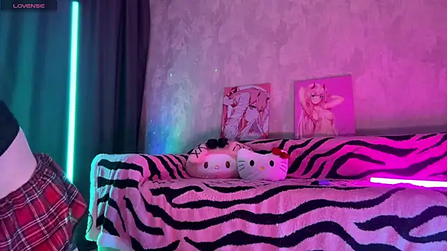 Adele kawaii online show from March 2026 04:21:01 PM