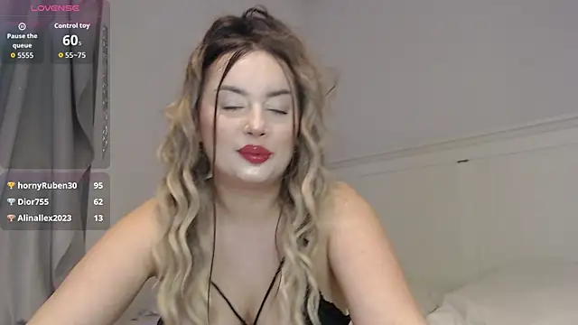 KataleyaSinn online show from April 2026 08:39:01 PM