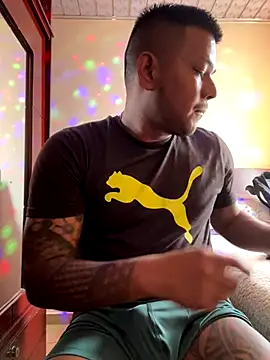 Snapshot of Saipuer31 chatting on December 2025 06:59:02 PM Saipuer31 online show from December 2025 06:59:02 PM