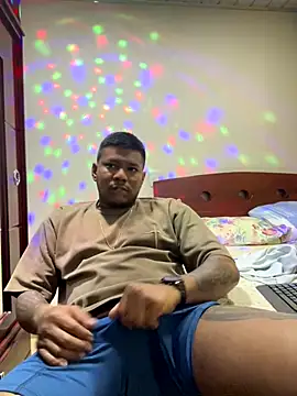 Snapshot of Saipuer31 chatting on December 2025 03:34:01 AM Saipuer31 online show from December 2025 03:34:01 AM