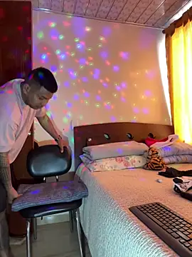 Saipuer31 online show from December 2025 04:03:02 PM