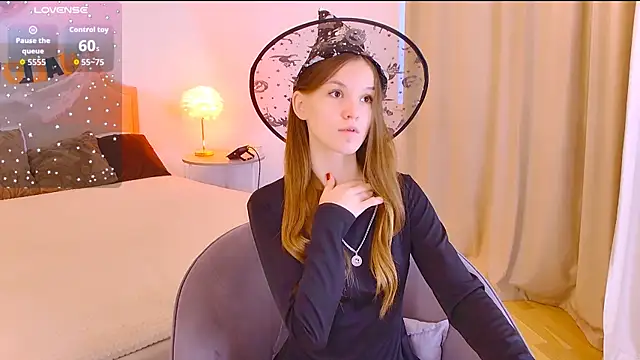 Amber Rogers online show from October 2025 05:33:01 AM