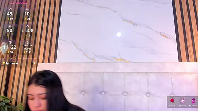 Madyson18 online show from May 2026 02:45:01 PM