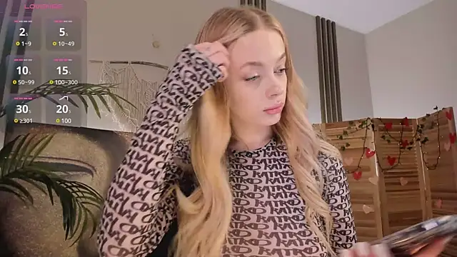 may shy  online show from February 2025 10:25:01 PM