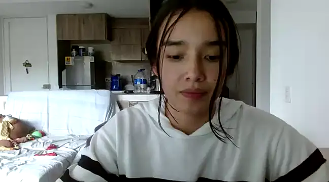 Snapshot of _luna_777 chatting on February 2025 08:25:01 PM luna 777 online show from February 2025 08:25:01 PM