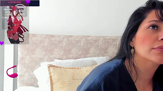 isabellarous- online show from April 2026 07:53:01 PM