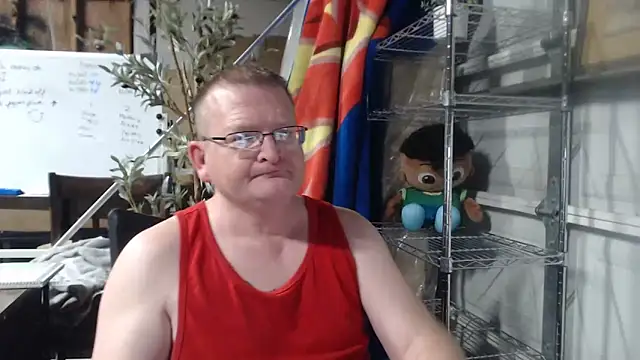 Snapshot of Randomoldguy615 chatting on March 2025 11:54:02 PM Randomoldguy615 online show from March 2025 11:54:02 PM