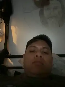 Snapshot of flaco16 chatting on October 2025 11:32:02 PM flaco16 online show from October 2025 11:32:02 PM