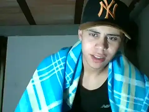 NERUS0982 online show from February 2025 12:38:02 AM