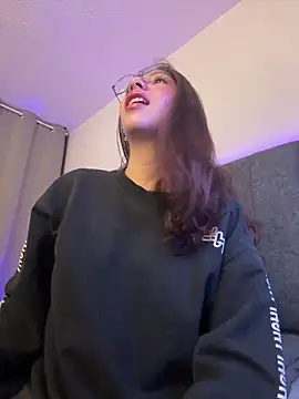 Dirty-Bunnyyy online show from February 2026 03:13:02 AM