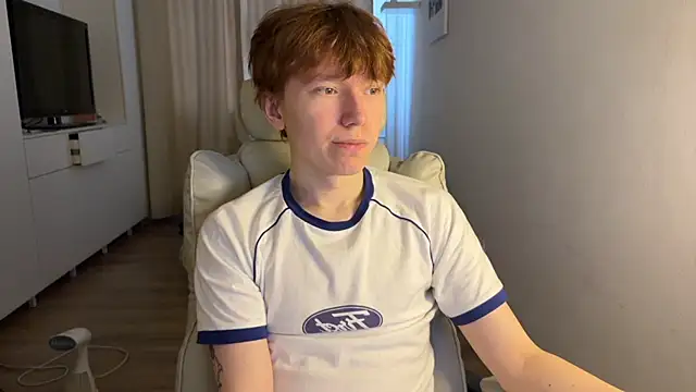 Snapshot of tommy_colson chatting on November 2025 10:41:02 AM tommy colson online show from November 2025 10:41:02 AM