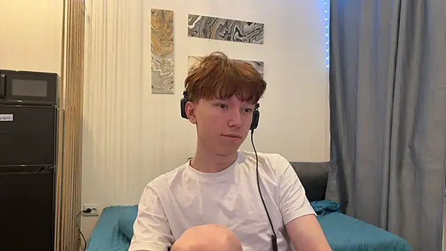 Snapshot of tommy_colson chatting on December 2025 04:46:02 PM tommy colson online show from December 2025 04:46:02 PM