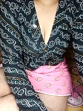 Snapshot of geetha_telugu_kan277 chatting on February 2026 06:32:02 AM geetha telugu kan277 online show from February 2026 06:32:02 AM