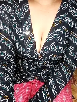 Snapshot of geetha_telugu_kan277 chatting on March 2026 05:09:02 PM geetha telugu kan277 online show from March 2026 05:09:02 PM