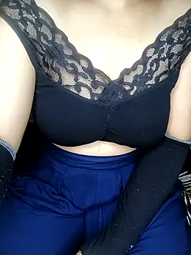 Snapshot of geetha_telugu_kan277 chatting on March 2026 12:05:01 PM geetha telugu kan277 online show from March 2026 12:05:01 PM