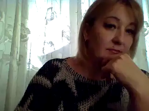 Snapshot of ArielXLoveresss chatting on February 2025 11:30:01 AM ArielXLoveresss online show from February 2025 11:30:01 AM