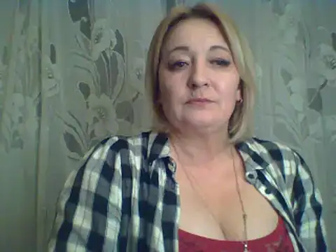 Snapshot of ArielXLoveresss chatting on February 2025 06:20:02 PM ArielXLoveresss online show from February 2025 06:20:02 PM