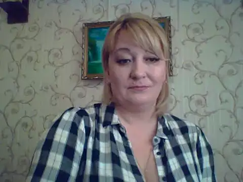 Snapshot of ArielXLoveresss chatting on March 2025 02:40:01 PM ArielXLoveresss online show from March 2025 02:40:01 PM