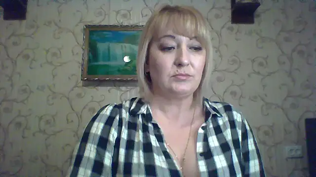 Snapshot of ArielXLoveresss chatting on March 2025 02:33:02 PM ArielXLoveresss online show from March 2025 02:33:02 PM