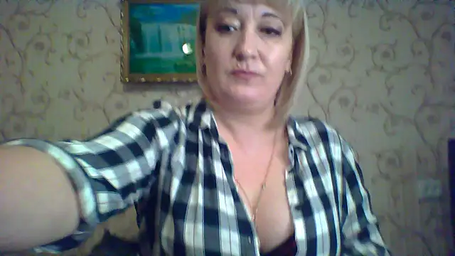 Snapshot of ArielXLoveresss chatting on March 2025 07:40:02 AM ArielXLoveresss online show from March 2025 07:40:02 AM