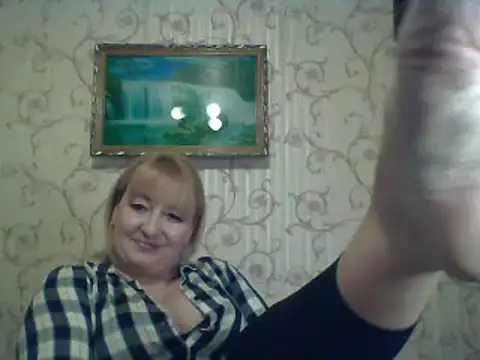 Snapshot of ArielXLoveresss chatting on March 2025 06:03:02 PM ArielXLoveresss online show from March 2025 06:03:02 PM