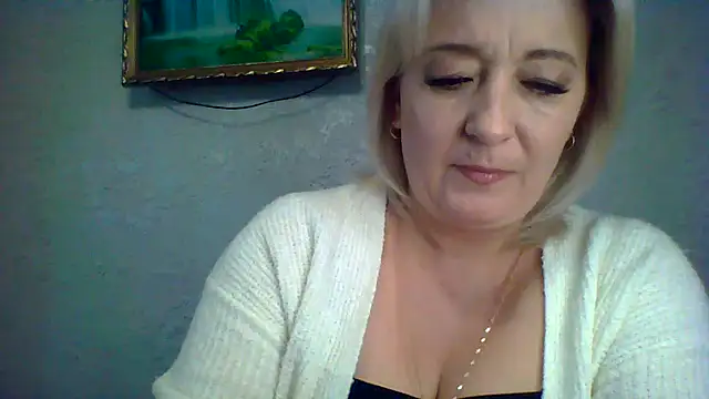 Snapshot of ArielXLoveresss chatting on September 2025 09:02:01 AM ArielXLoveresss online show from September 2025 09:02:01 AM