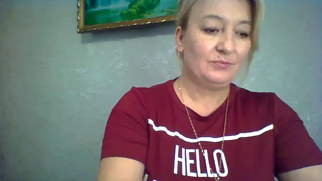Snapshot of ArielXLoveresss chatting on October 2025 07:08:01 AM ArielXLoveresss online show from October 2025 07:08:01 AM