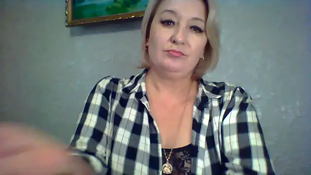 ArielXLoveresss online show from November 2025 08:36:02 AM
