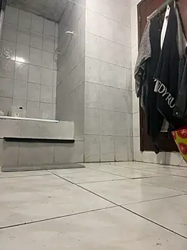 Snapshot of rogerdik76 chatting on March 2026 05:56:02 AM rogerdik76 online show from March 2026 05:56:02 AM