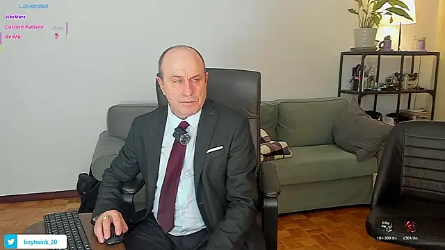 Snapshot of masterboy50 chatting on January 2026 08:07:01 PM masterboy50 online show from January 2026 08:07:01 PM