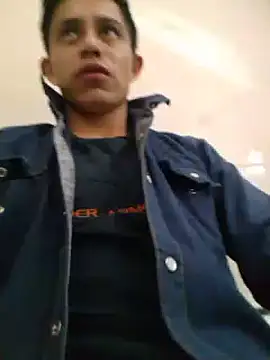 cachondo93 online show from March 2025 06:26:02 AM