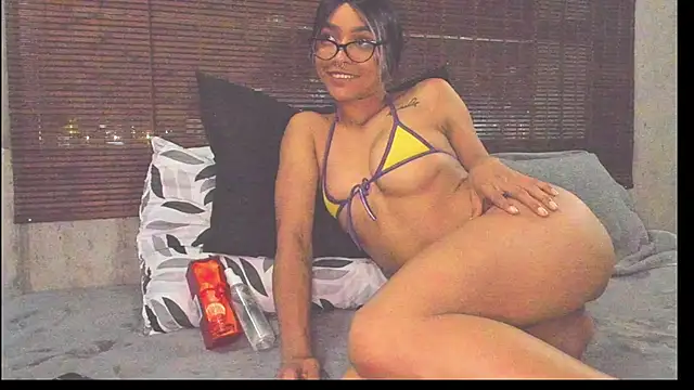 SoleiAndKairo online show from March 2025 04:08:02 AM