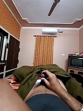 Snapshot of amnavelly chatting on February 2025 09:59:01 PM amnavelly online show from February 2025 09:59:01 PM